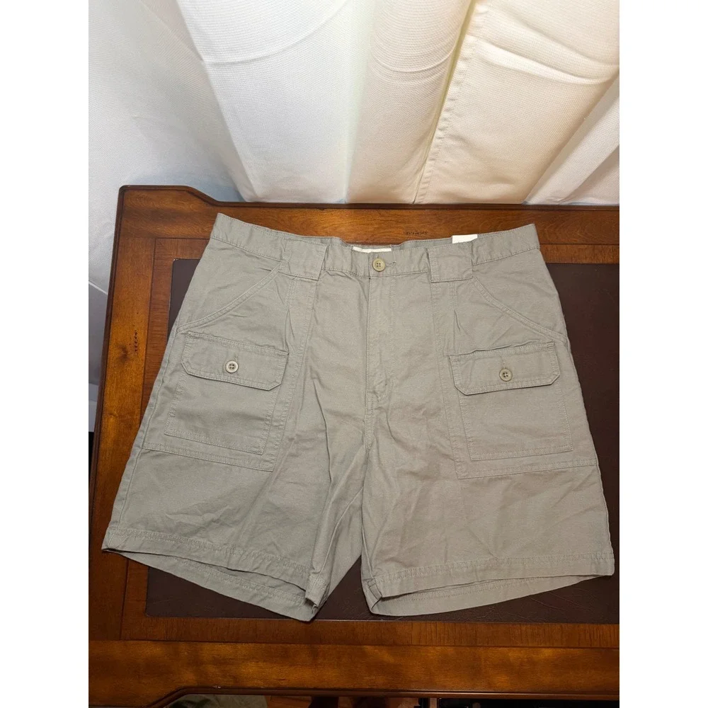 Magellan Sportswear Mens Khaki Cargo Shorts Size 40 Cotton Twill NWT